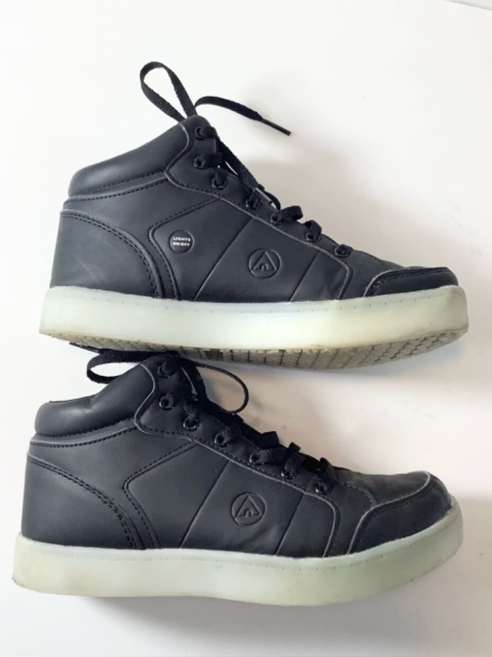 Airwalk Light Up Black Lace Up Casual Sneakers US - Youth Size 3